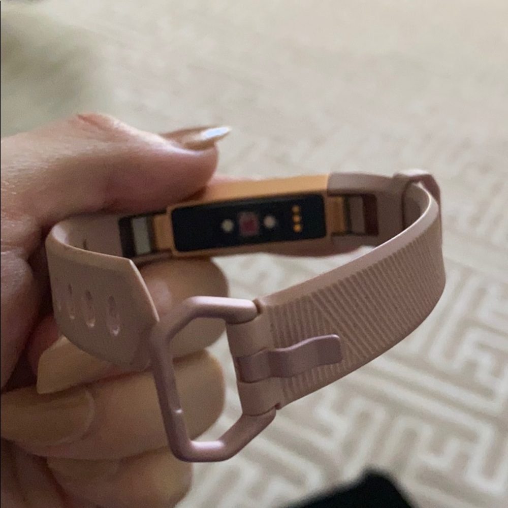 Fitbit - Picture 4 of 4